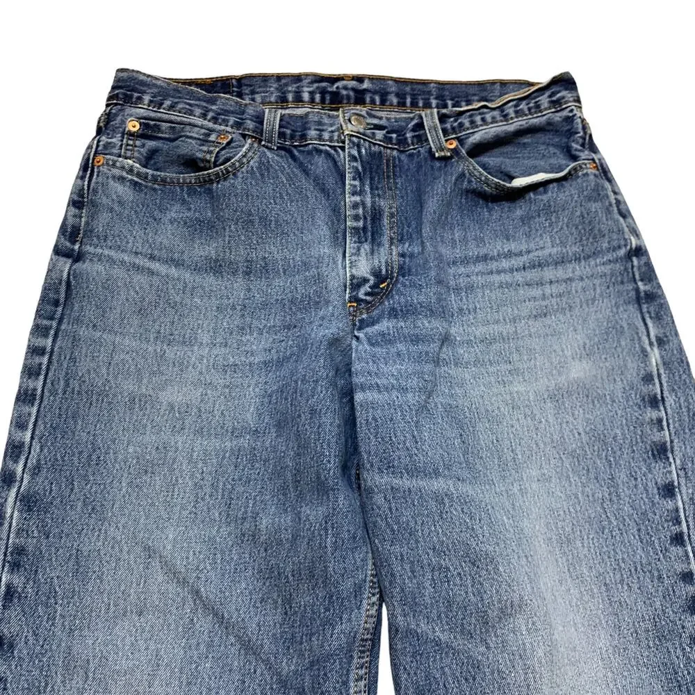 Levi's 550 Medium Wash Straight Leg Relaxed Denim Jeans Size 36 x 32